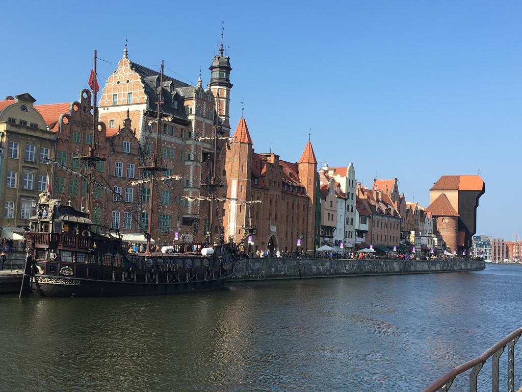 Apartamenty Dlugi Targ Gdańsk Kültér fotó